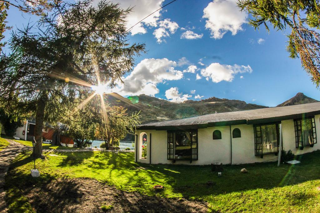 Hosteria Pehoe Торрес-дель-Пайне Экстерьер фото