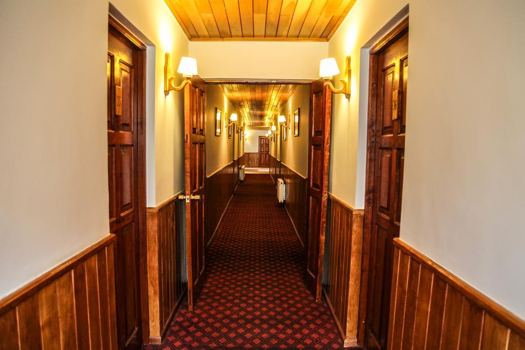Hosteria Pehoe Торрес-дель-Пайне Экстерьер фото