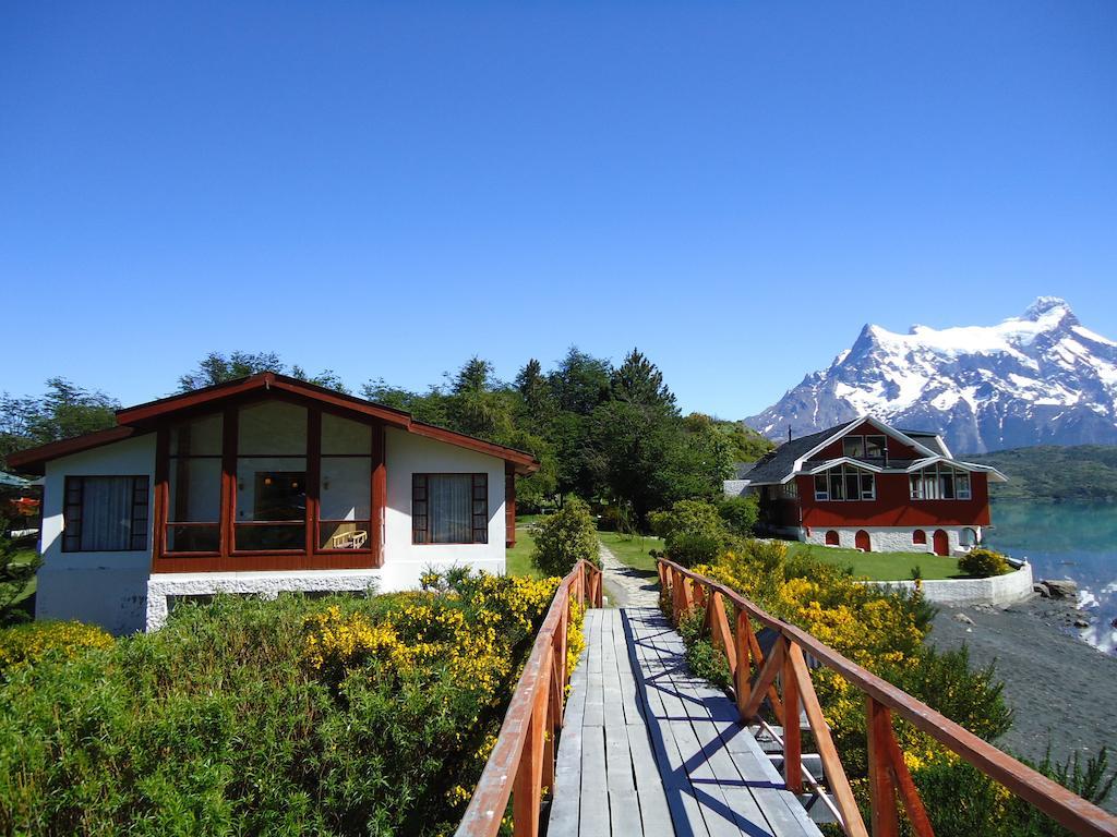 Hosteria Pehoe Торрес-дель-Пайне Экстерьер фото